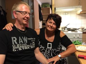 Mama und Papa nach dem Essen